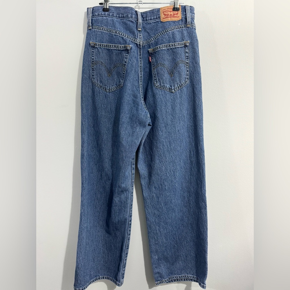 Levi’s High Waisted Straight Jean Size 30 - Picture 4 of 5